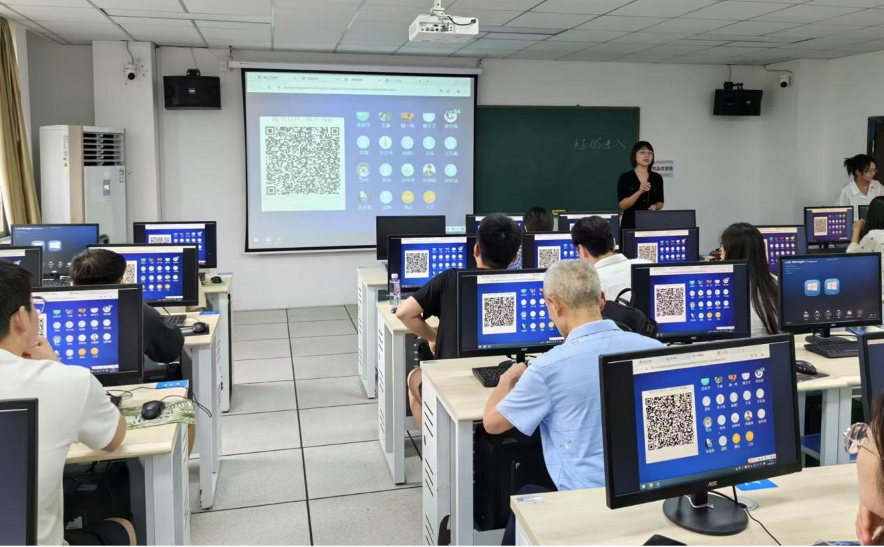 我校开展超星智慧教学平台操作培训会