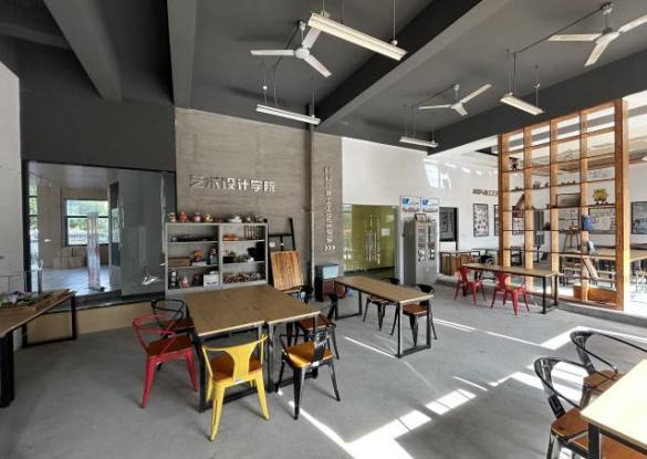 <strong>艺术设计学院实验室简介</strong>