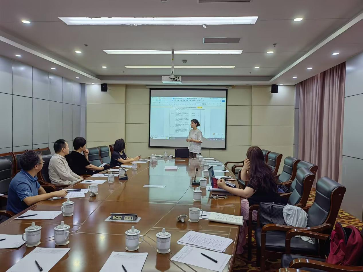 <strong>不止“练兵”更是“炼金” —财经学院开启解码教学提升新师教学能力试讲活动​</strong>