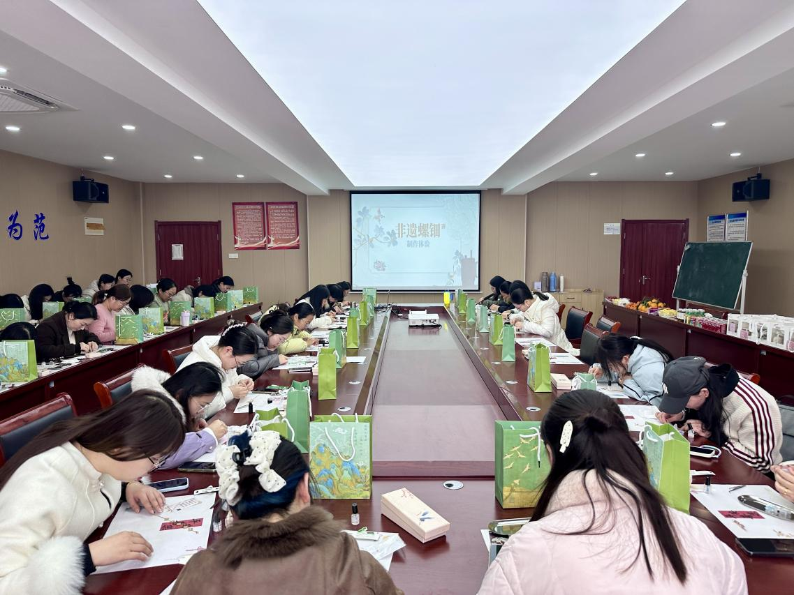 土木与安全工程学院庆祝2026年“三八”国际妇女节主题活动圆满举行